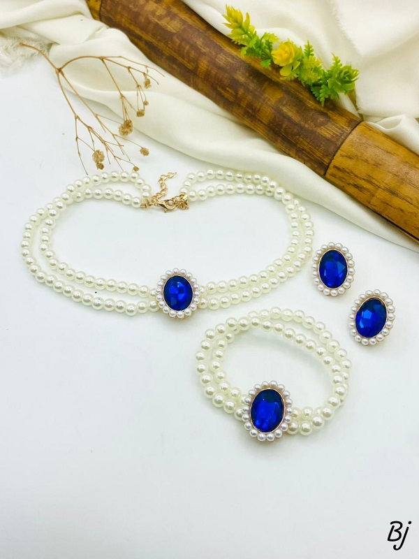 Blue Pearl Choker Jewelry Set with Earrings