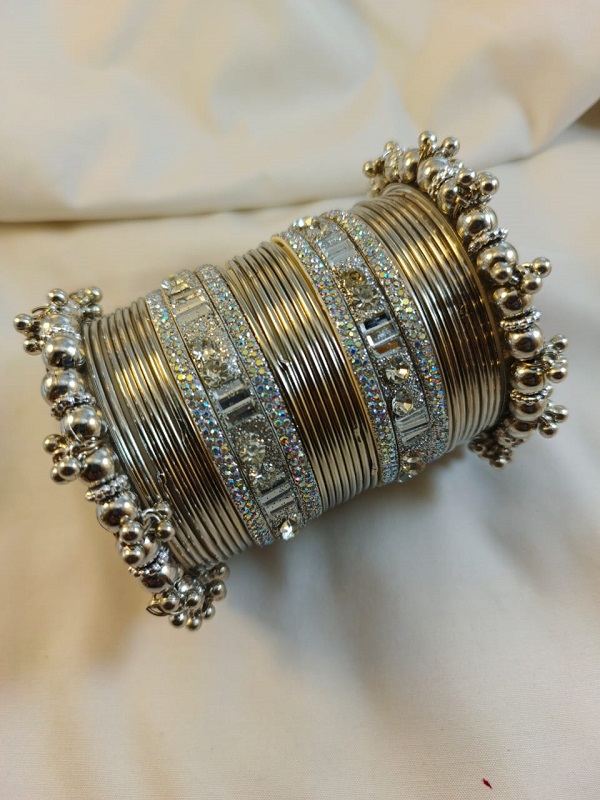Bridal Silver Plated Stone Studded Bangle Chura Set