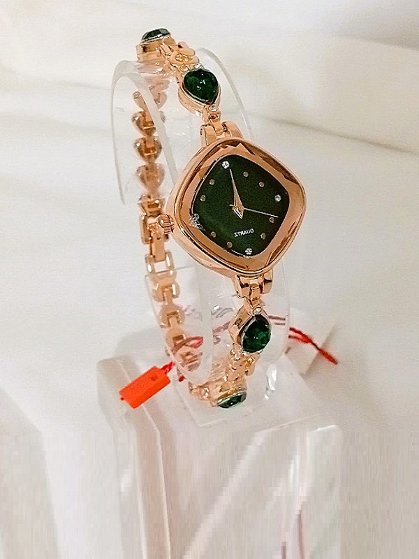 Golden Green Zircon Watch For Girls (ZV:33121)