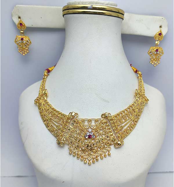 Golden Necklace Set (ZV:8219)