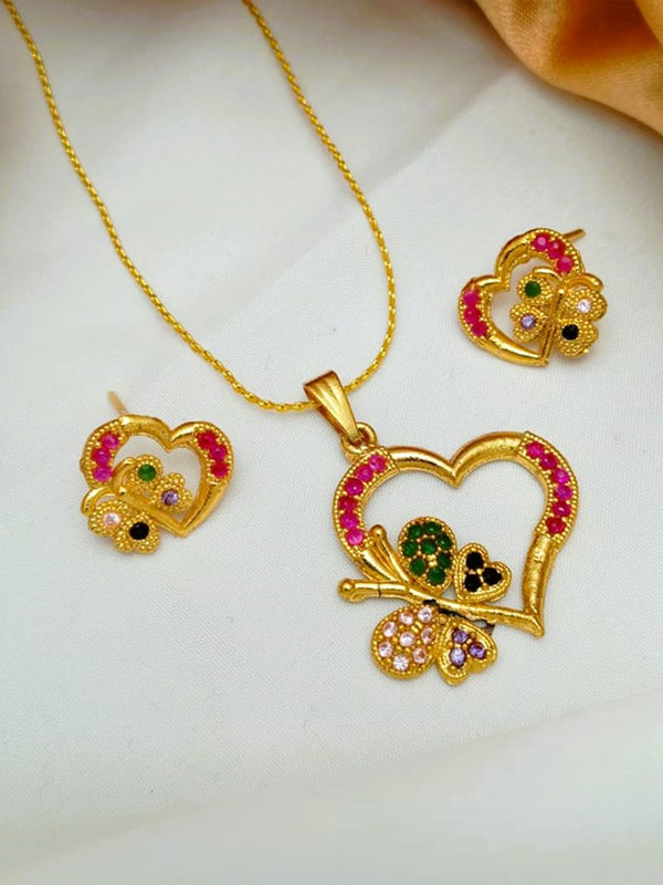 Trendy Gold Love Heart Locket Pendant Set with Tops (ZV:29507)