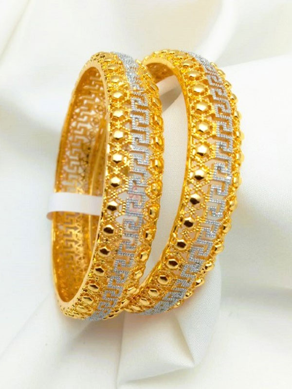 Two Tone Dubia Style Polished Printed Bangles Set (ZV:27538)